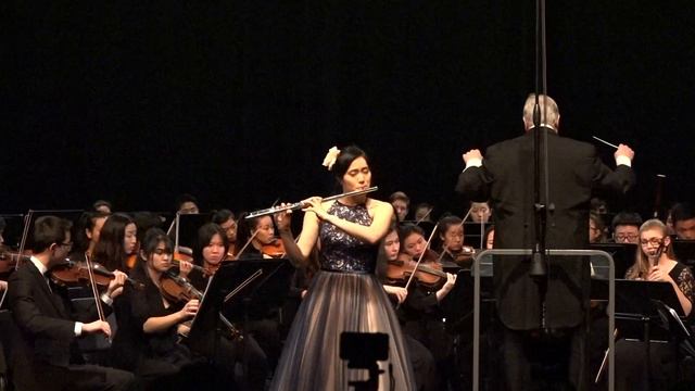 2017/02/26 VYSO Senior Orchestra Concerto Winners' Concert~Ariel Pan, Flute смотреть онлайн