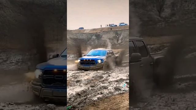 raptor vs RAM TRX смотреть онлайн