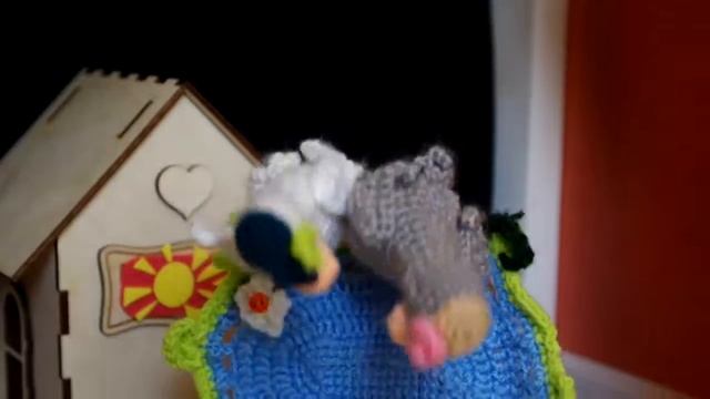 вязаный мультик "Два веселых гуся" смотреть онлайн