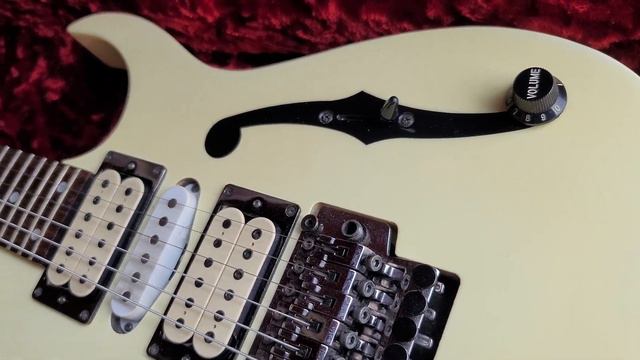 아이바네즈 PGM-30 화이트 폴킬버트 IBANEZ PAUL GILBERT JAPAN смотреть онлайн