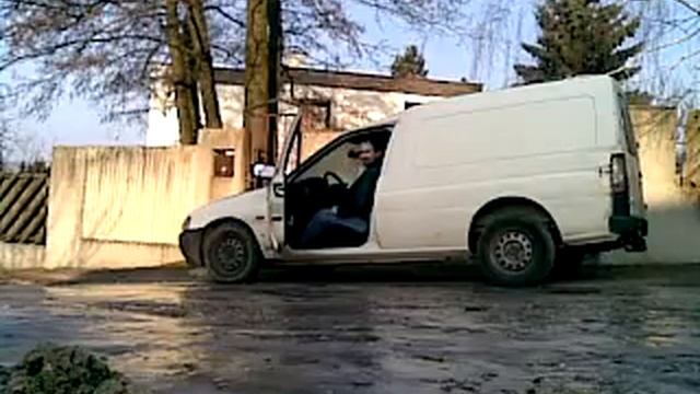 Ford Escort Pickup 1.8D Winter Cold Start смотреть онлайн