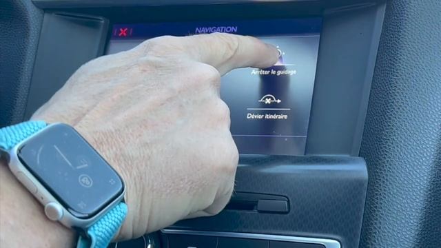 Citroen C4, C5, C6, l'écran, La navigation GPS, Régler l'heure, Les réglages... смотреть онлайн