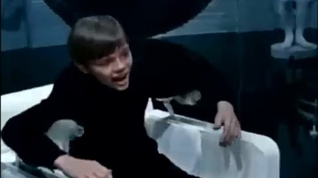 Песня о скуке из к/ф "Тайна железной двери" смотреть онлайн