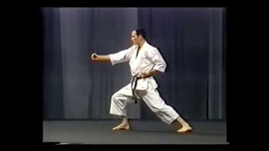 Tetsuhiko Asai Kakuyoku Nidan Kata no bunkai Richard Amos and Takashi Yamaguchi