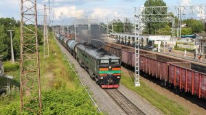 Тепловоз 2ТЭ116-1040 "БалтТрансСервис” проследует Кубинка-1.