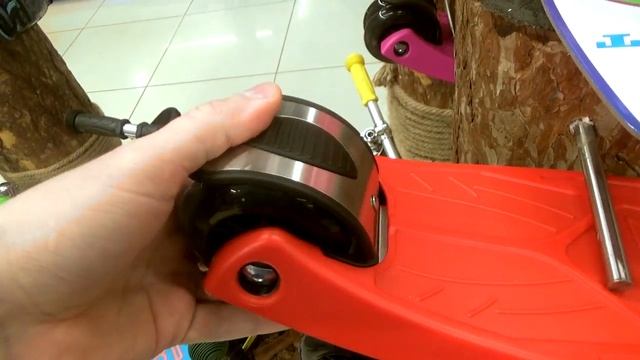 Обзор самокатов Micro для детей. Какие бывают, в чём отличие смотреть онлайн