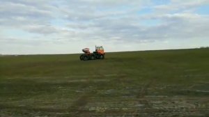 Внесение гранулированных удобрений специализированной техникой Туман 1м