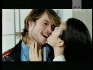 Рекламные блоки и анонсы - Первый канал (декабрь 2004)