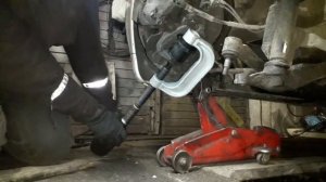 Замена шаровой Mercedes-Benz W220 S320cdi съёмником с Aliexpress