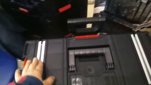 Коллеги откройте для себя прекрасное , QBRICK SYSTEM смотреть онлайн