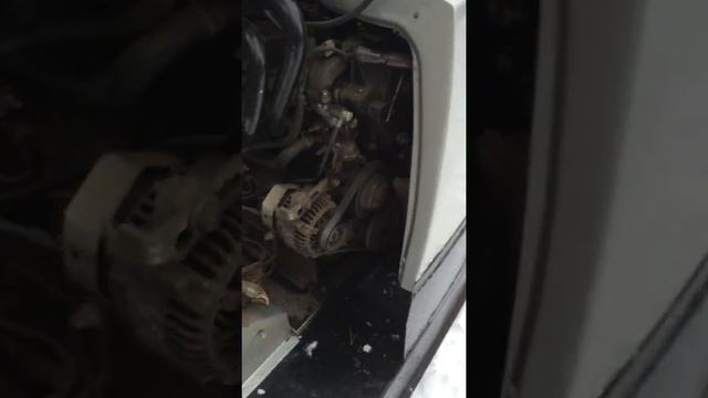 Снегоход "Буран" с двигателем от Toyota Duet 3 смотреть онлайн