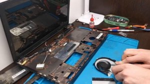Как разобрать неразборный кулер в Asus x552c