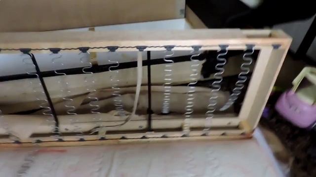 Много мебели. Ремонт дивана Берг своими руками