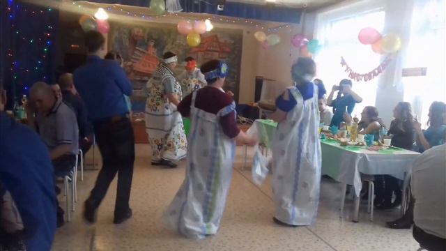 Свадьба в деревне.Часть 4.Встречаем:группа "Аля-Бабуля"! смотреть онлайн