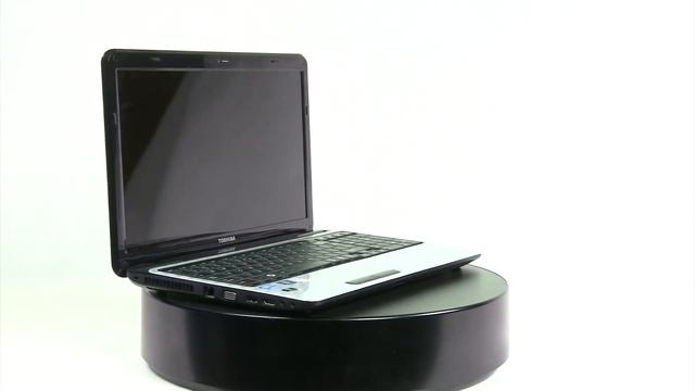 Toshiba Satellite L750-104 - test PC World смотреть онлайн