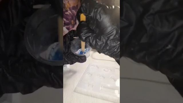 МК на кулон с красителем#мастеркласс#кулонскрасителем#эпоксидка смотреть онлайн