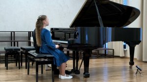 Ж.Бизе - «Антракт из третьего действия оперы «Кармен» обр. Т. Опуриной, О.Хромушин - «Ехали медведи»