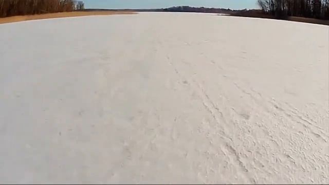 По зимнему озеру Мстино