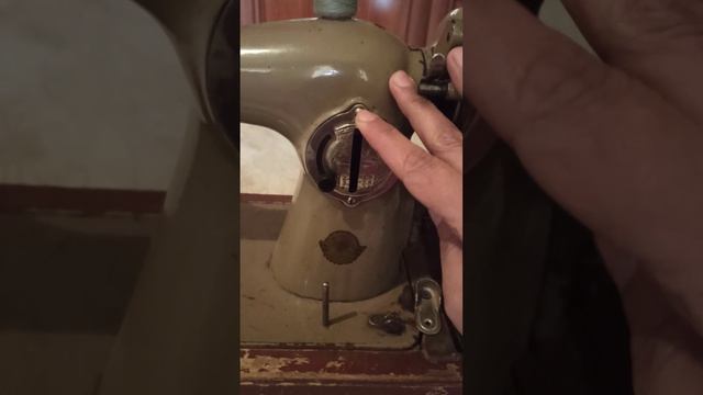 Бу тикув машина бувимни эслатади.? Менинг биринчи тикув машинам??? смотреть онлайн