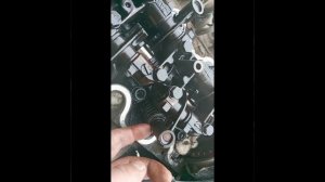 Мерседес w 124 об. 2.6 м 103 мотор замена масленых калпочков .