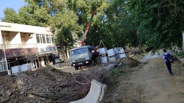 Саки Ремонт дорог Строительство Курортного бульвара смотреть онлайн