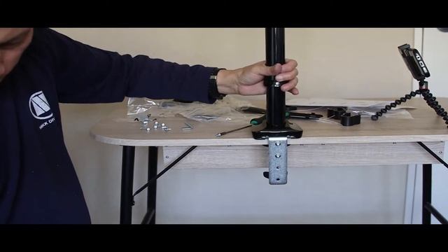 Loctek monitor arm with laptop смотреть онлайн