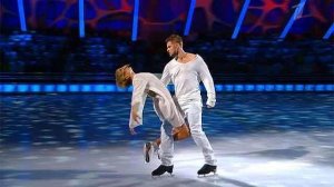 Оксана Домнина и Владимир Яглыч. "Снег". Фрагмент выпуска от 20.10.2013