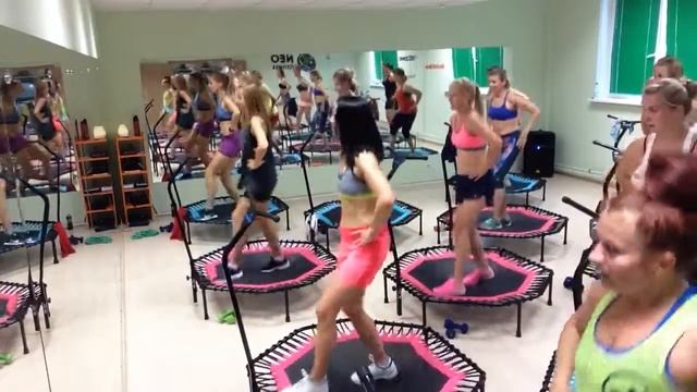 Jumping Fitness "KALINKA" | Фитнес на батуте