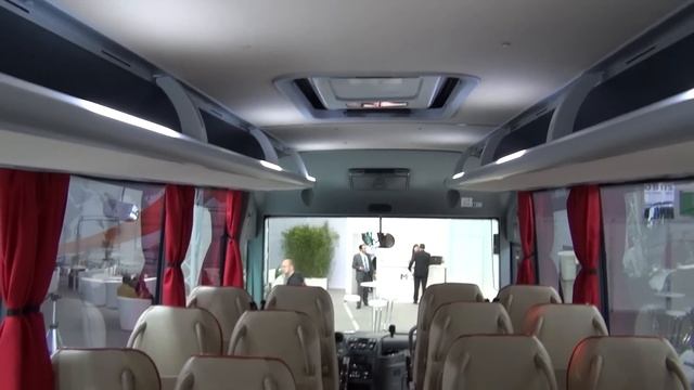 Isuzu Novo Ultra 4HK1E6C Bus Exterior and Interior смотреть онлайн