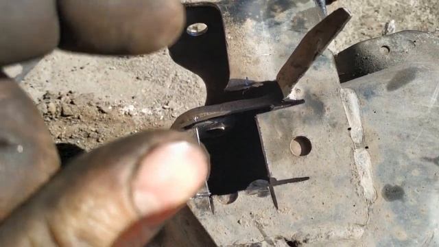 Что делать? Лопнул болт в подрамнике(Чери амулет, VW B3) смотреть онлайн