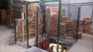 Одномачтовый канатно-цепной грузовой подъемник с противовесом г_п 1000кг.