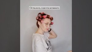 КАК УЛОЖИТЬ ВОЛОСЫ НА БИГУДИ-ЛИПУЧКИ/ Омолаживающая укладка волос