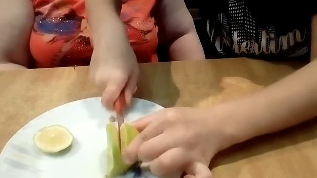 Шокирующее видео!!! Как она это смогла сделать!!??? смотреть онлайн