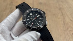 Alpina Seastrong Diver 300 GMT AL-247LGG4TV6 Watch | Review Valjoux Relogios
