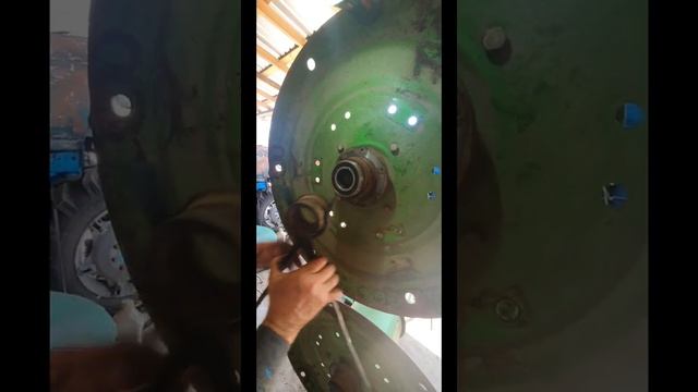 Ремонт турецкой роторной косилки.Repair of turkish rotary mower. #косилка#ремонт#turkish#mower