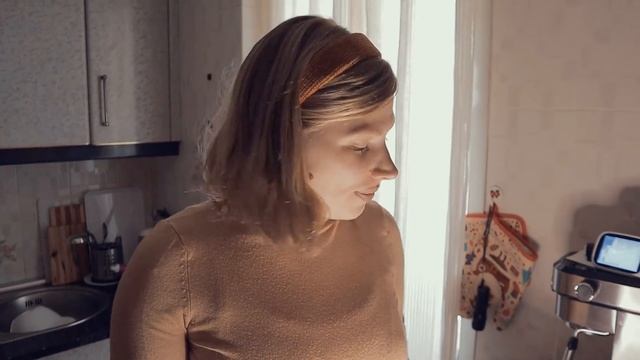 VLOG: Готовим полезный ужин. Новый накамерный свет Aliexpress. 27.10.2020 смотреть онлайн