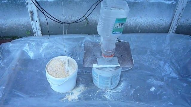 Самодельная зернодробилка (крупорушка) смотреть онлайн