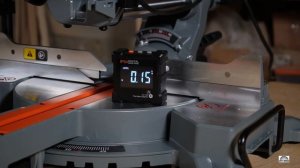 Black&Decker BES700-QS - топ среди бюджетных торцовочных пил / Так ли это?