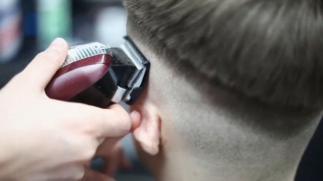 МАСТЕРА TOPGUN. МУЖСКАЯ ПАРИКМАХЕРСКАЯ РЯЗАНЬ ул.СВОБОДЫ 24А TOPGUN BARBERSHOP