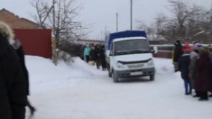 Похороны семьи, которую зарубил 17-летний подросток