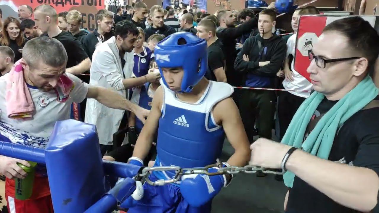 Султонов Самандаржон "PS" (син.) VS Сосновский Семен "Champion Gym" (кр.)