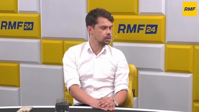 REDAKTOR UCZY KOŁODZIEJCZAKA PODSTAW POLITYKI смотреть онлайн