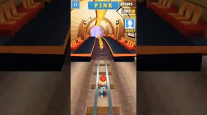 Игра мальчик бегает по поездам