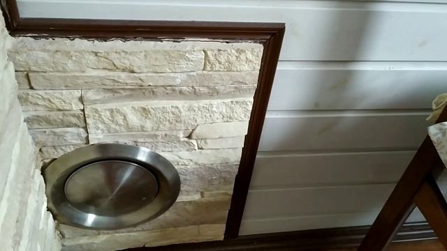 Самоизоляция на даче. Печь камин Кедди отапливает 5 комнат, обзор дома. смотреть онлайн