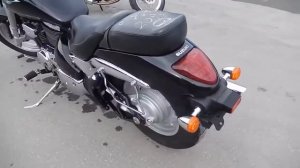 SUZUKI BOULEVARD 400