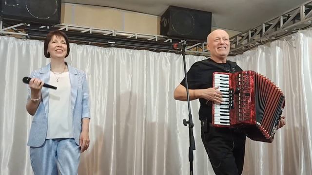 Это хит - Мы бродячие артисты - Николай и Светлана Засидкевич - смотреть видео о