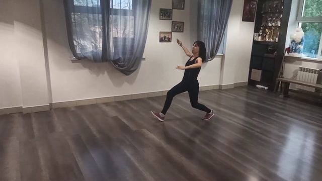 Slow waltz. Ballroom dance summer practice. Beginners level. Медленный вальс. Базовые элементы.