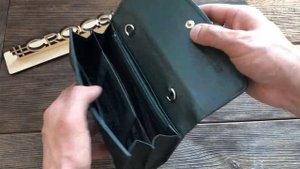 Клатч женский из кожи крокодила A0005VG1