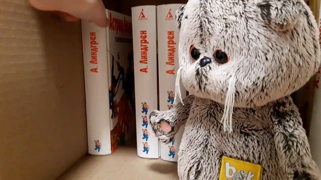 Басик с Басей идут в библиотеку! смотреть онлайн