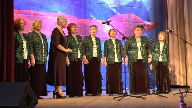 Хоровой ансамбль =Консонанс= =Севастопольский вальс= смотреть онлайн